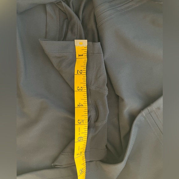 (SOLD) NWT Lole Navy Pull-on Active Skort - Picture 10 of 10